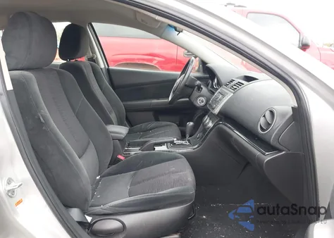 2009 Mazda Mazda6 I Touring z USA, uszkodzony, nr VIN 1YVHP82A695M00321